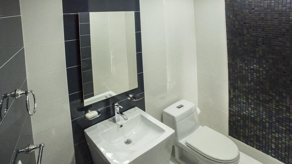OCEAN VIEW SPACIOUS PENTHOUSES WITH BIG TERRACES AND OVER 318 Square Meters Cartagena  Exterior foto