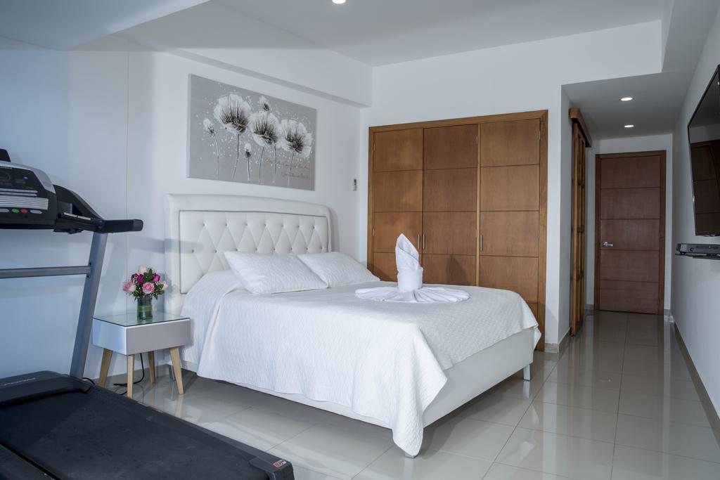 OCEAN VIEW SPACIOUS PENTHOUSES WITH BIG TERRACES AND OVER 318 Square Meters Cartagena  Exterior foto